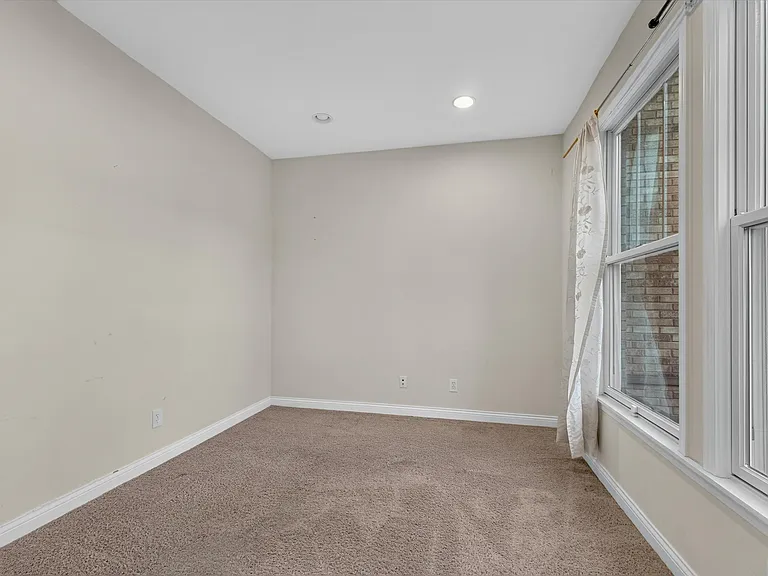 13636 Falcon Way — Photo 7