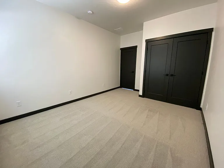 1266 E Echelon Ridge Ln — Photo 85