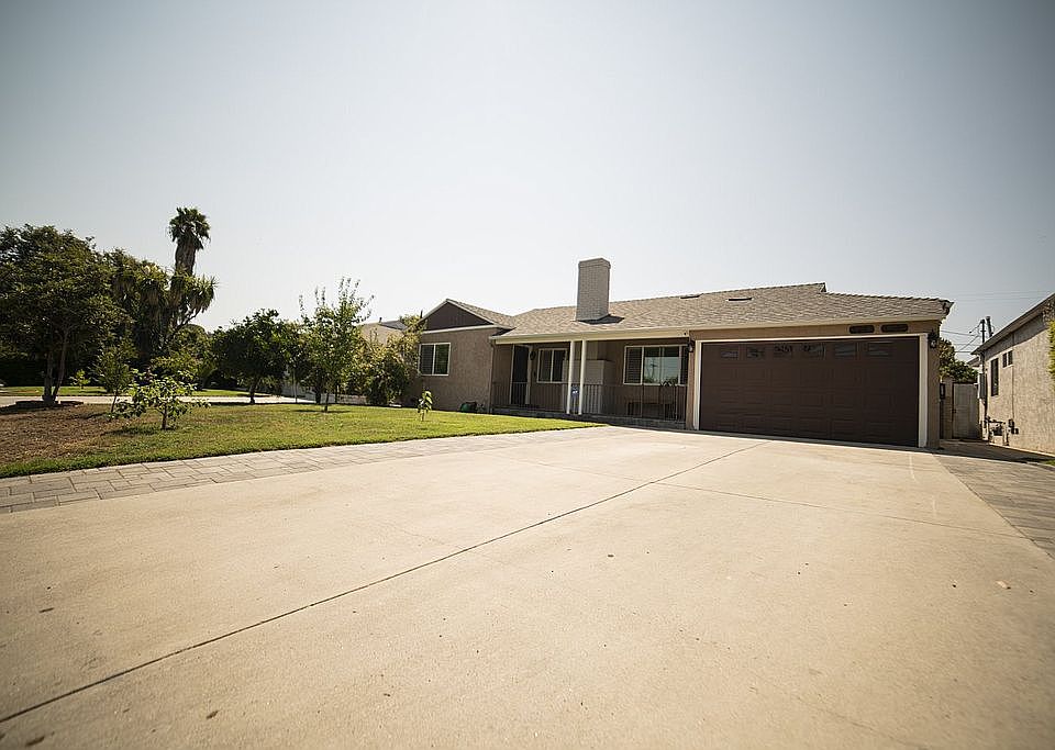 1st image of 6243 Kraft Ave
