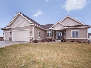 847 Walter Run, Waunakee, WI 53597