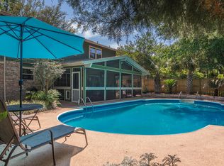 602 Cambridge Ave, Fort Walton Beach, FL 32547