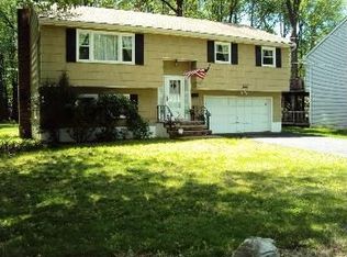 60 Cooks Rd, Denville, NJ 07834