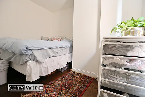 Rented by City Wide Apartments | media 15