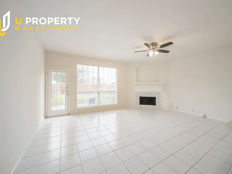 8713 Somerville Way — Photo 9