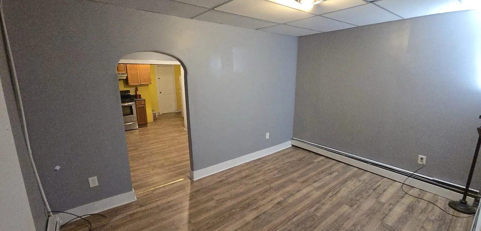 72 West Chestnut st — Photo 4