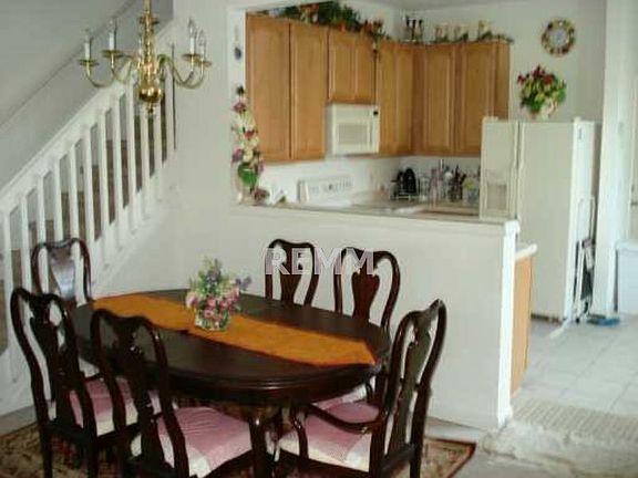 3rd image of 2568 Galliano Cir