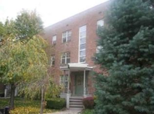 208 Holt Dr APT D3, Pearl River, NY 10965