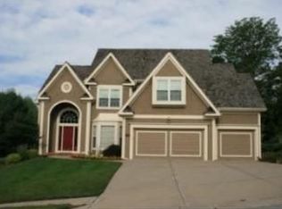 7704 N Kansas Ave, Kansas City, MO 64119