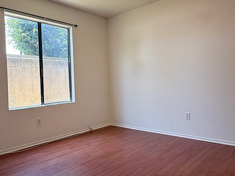 21513 Juan Ave #6 — Photo 8