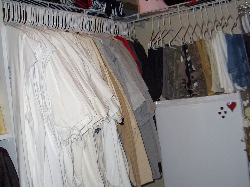 closet view to right