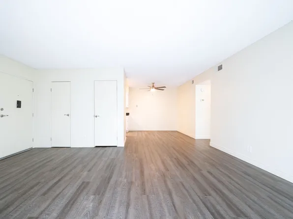 1245 Palomar Pl, Vista, CA