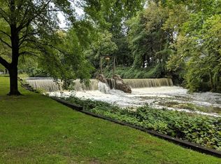 66B Lakeside Dr #66B, Millburn, NJ 07041