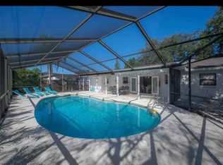 743 Valencia Dr S, Largo, FL 33778