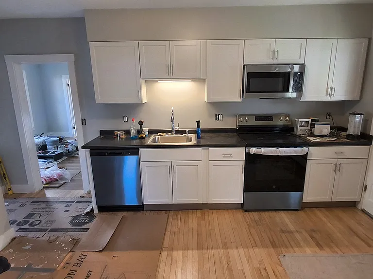 87 Temple St #1 — Photo 4