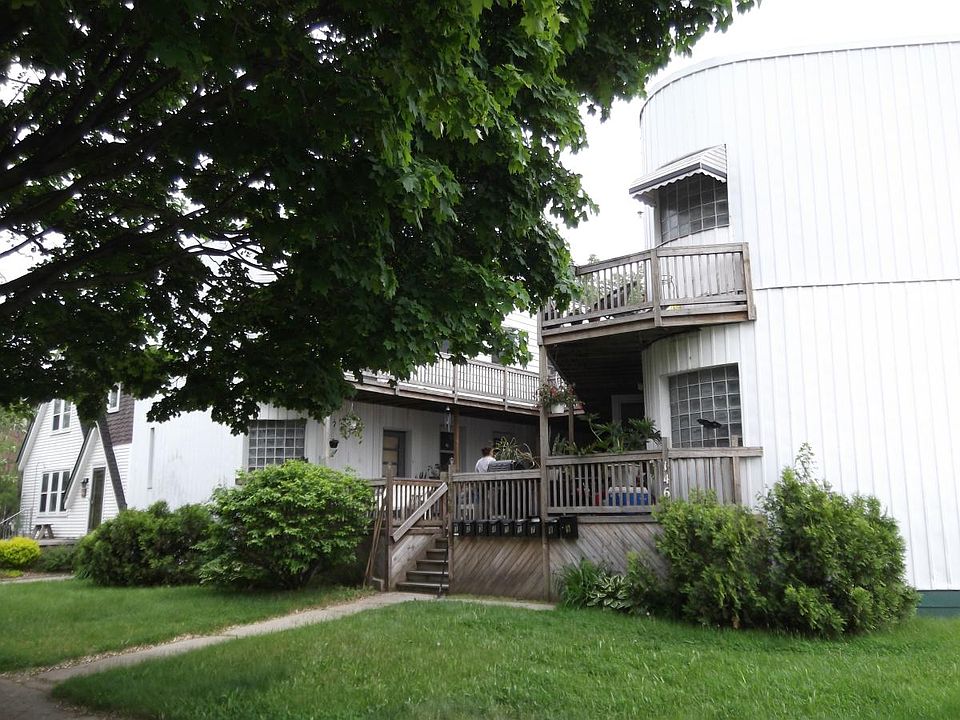 1st image of 146 E Hazelhurst St APT 3