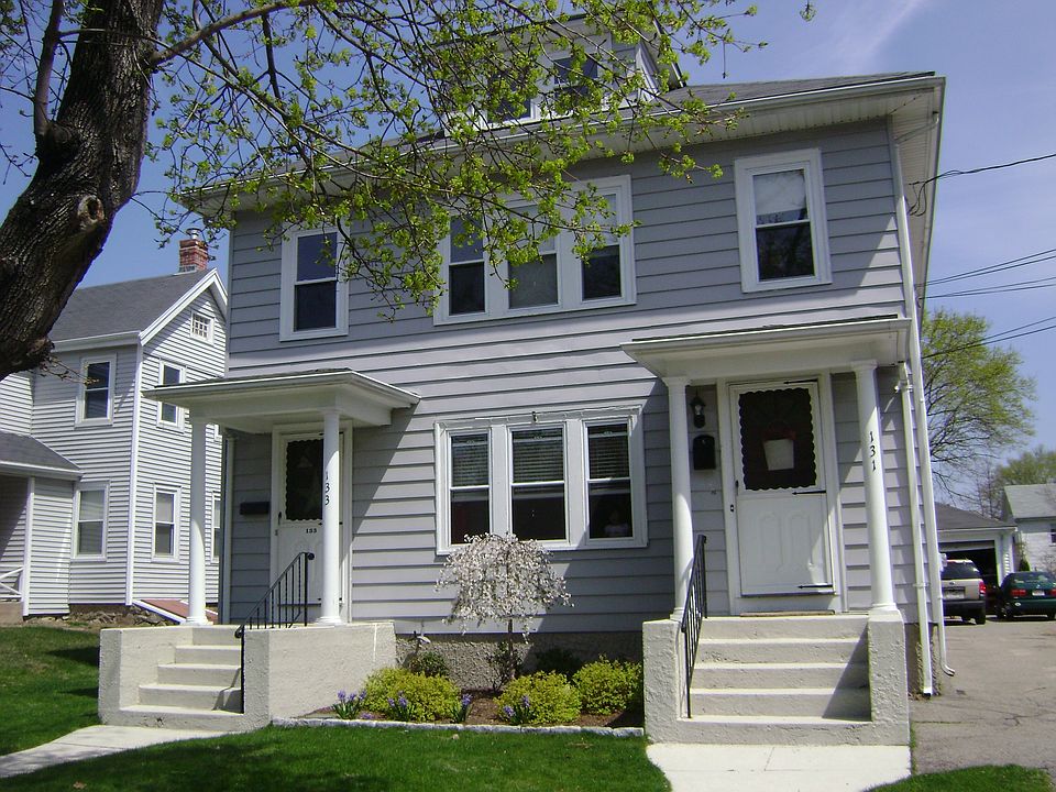 1st image of 133 Cottage St
