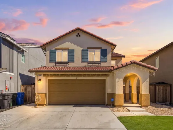 440 Half Dome Dr, Manteca, CA 95337