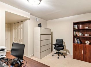 9620 Hillock Ct, Burke, VA 22015