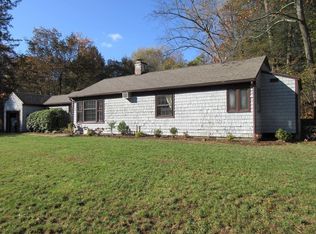 52 Amherst Rd, South Hadley, MA 01075