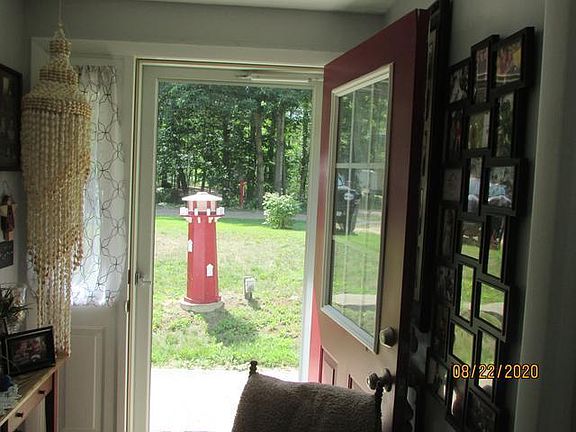 3rd image of 5262 Tamarack Dr