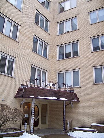 1st image of 4106 N Narragansett Ave APT 304