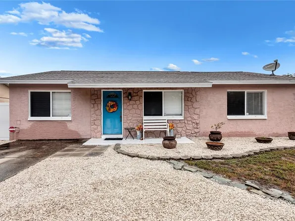 9043 109th Ter, Seminole, FL 33777