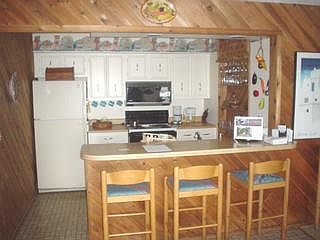 5th image of 17 Cayuga Drive