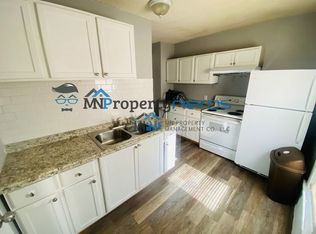 1825 Emerson Ave N, Minneapolis, MN 55411
