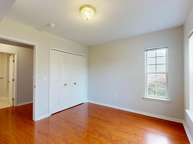 2771 S Knightsbridge Cir — Photo 16