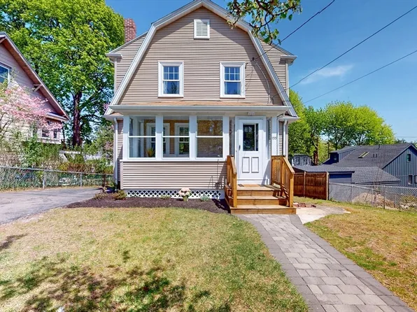 133 Church St, Milton, MA 02186