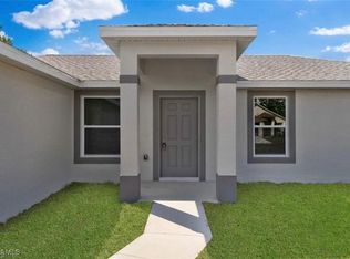 237 Narcissus Ave S, Lehigh Acres, FL 33974
