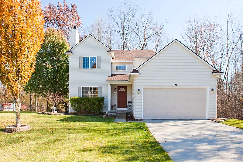 1st image of 458 Cove View Dr