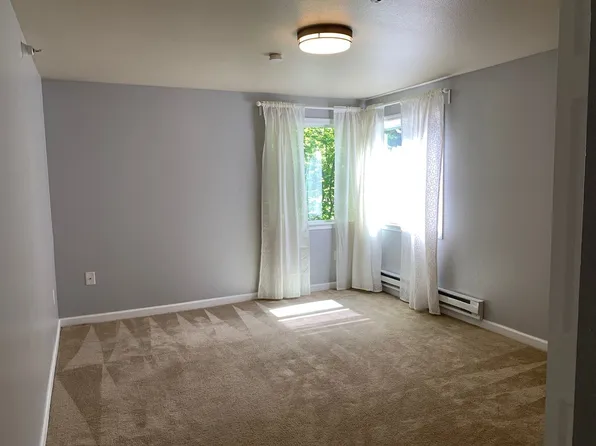 700 Front St S Unit D209, Issaquah, WA 98027
