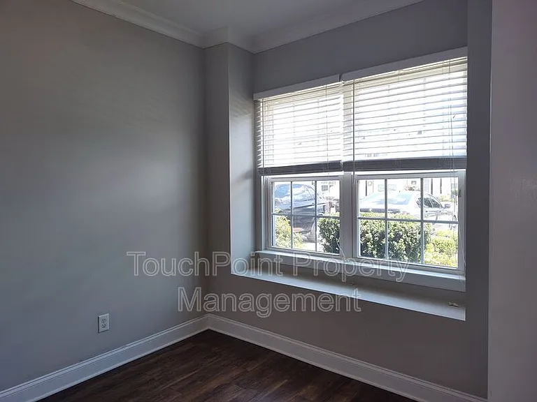 321 Halton Crossing Dr SW — Photo 11