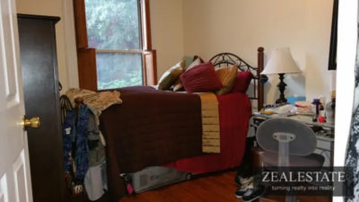 Rented by ZealEstate Group Inc | media 16