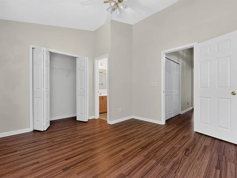 204 Butler Pl — Photo 25