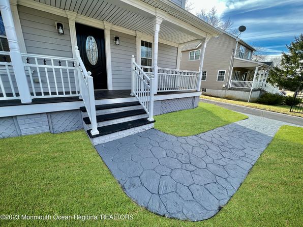 577 Newman Springs Rd