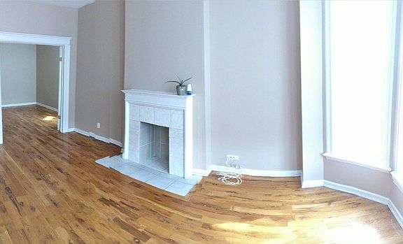 4th image of 4243 S Calumet Ave #3