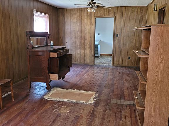2nd image of 308 N 12th St