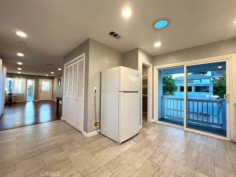 6628 N Golden West Ave — Photo 10