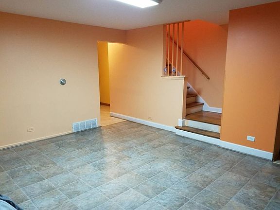3rd image of 4918 Crain St #B