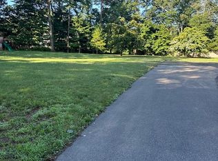 57 Sycamore Rd, Braintree, MA 02184