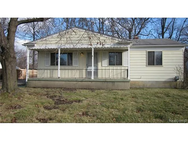 4341 Carmanwood Dr photo 1