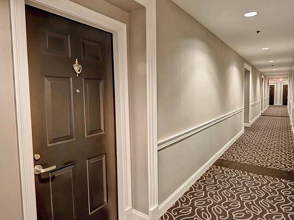 2nd image of 1625 International Dr Unit 208