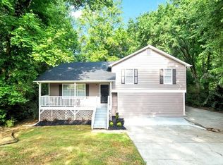 198 White Pines Dr, Dallas, GA 30157