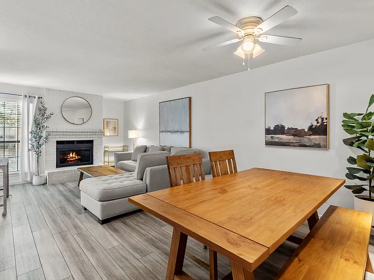 1811 Maplewood Trl — Photo 23