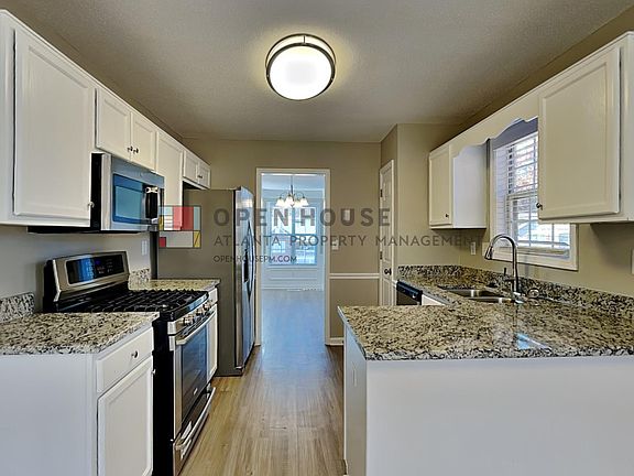 5th image of 2240 Telluride Dr