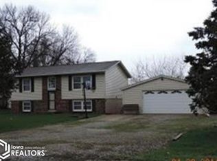 110 E Strait St, Gilman, IA 50106