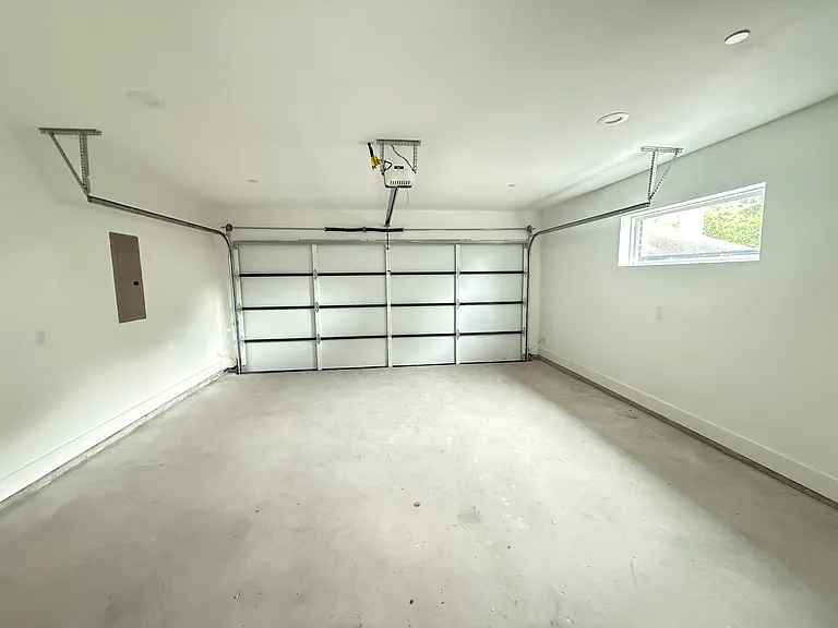 7207 Mohawk Dr #204 — Photo 14
