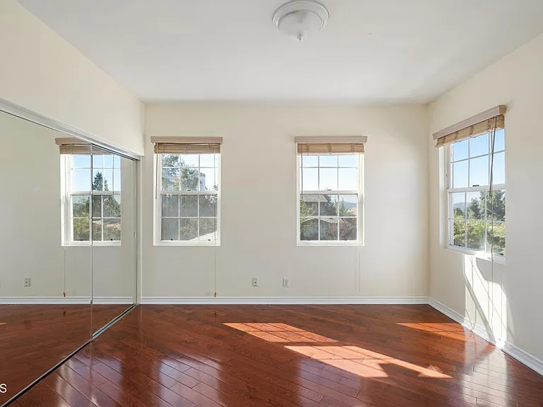 721 Owen Ct — Photo 21